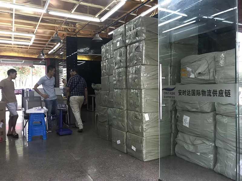 安時(shí)達(dá)-LED顯示屏產(chǎn)品中東雙清服務(wù)案例