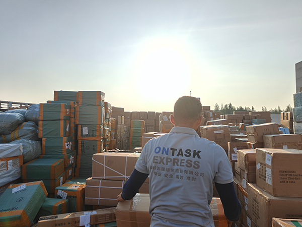 安時達(dá)沙特雙清|海關(guān)查柜一般多久放行？如何避免查柜呢？