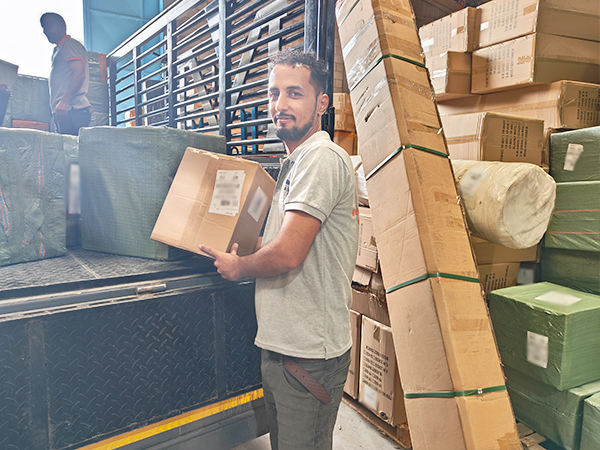 安時達中東跨境物流，出口報關(guān)品牌類型了解一下！