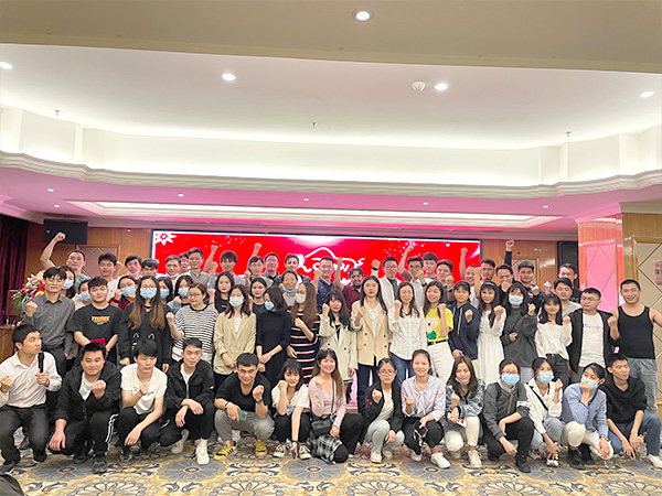 20年年會合照-安時達
